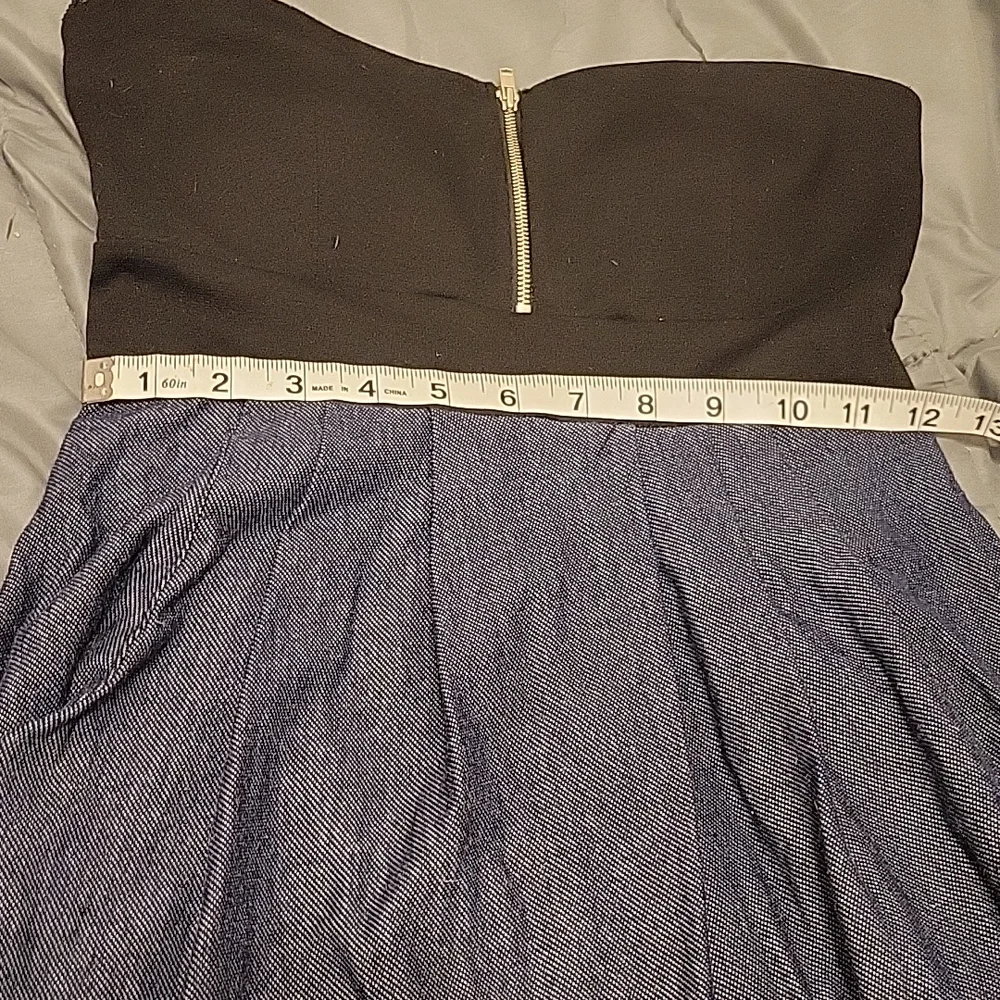 STRAPLESS MINI DRESS! - Picture 7 of 8